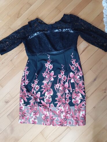 Dəstlər, kostyumlar: Qadın geyimləri dəsti – 3 ədəd 1) Qırmızı qısa don: - Klassik düz — 16