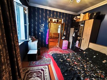 Həyət evləri və villaların satışı: 5 otaqlı, 200 kv. m, Kredit yoxdur, Orta təmir -da lalafo.az — 10 Həyət evləri və villaların satışı: 5 otaqlı, 200 kv. m, Kredit yoxdur, Orta təmir — 10