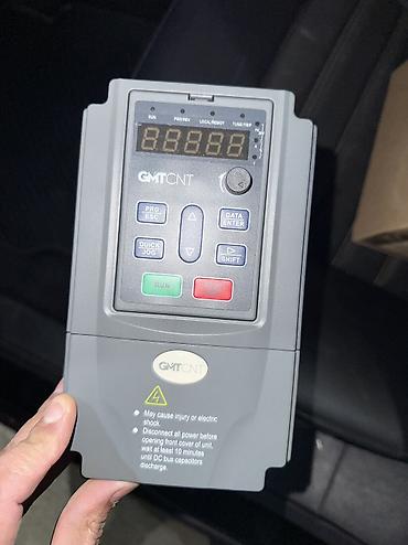 i̇nvertor: Gmt invertor,3,7kw,matorun sürətini tənzimləmək ücün istifadə — 1