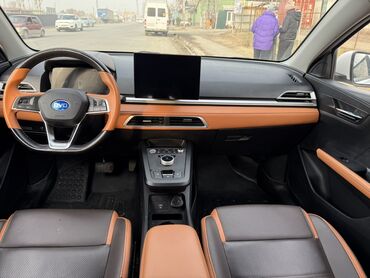 BYD: BYD E2: 2022 г., 10 л, Автомат, Электромобиль, Кроссовер — 9