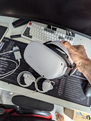 виртуальный очки: Oculus quest 2 128 gb внутри установлено 10+ игр шлем в хорошем