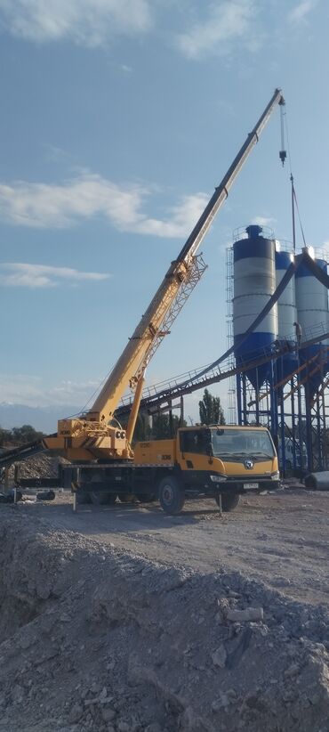 сваршик жалал абад: Автокран, XCMG