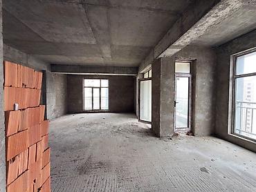 Вторичное жилье: Satılır 3 otaqlı yeni tikili 110 m², 28 May m. Kateqoriya Yeni tikili — 10