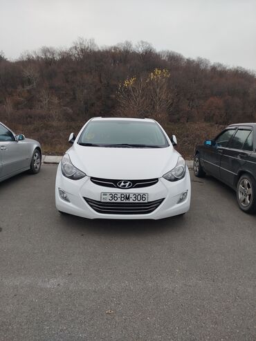 Продажа авто: Hyundai Elantra: 1.8 л | 2013 г. Седан