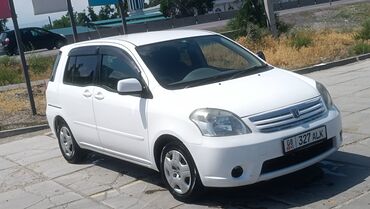 Toyota: Toyota Raum: 2005 г., 1.5 л, Автомат, Бензин