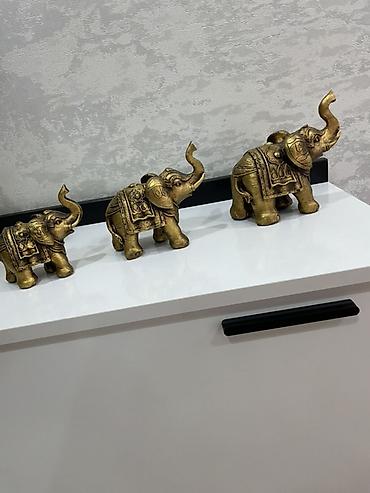 Фигуры: Фигура, цвет - Золотой — 1