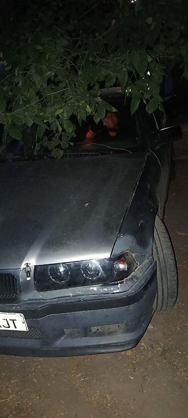 Транспорт: BMW 3 series: 1992 г., 1.8 л, Механика, Бензин, Седан — 8