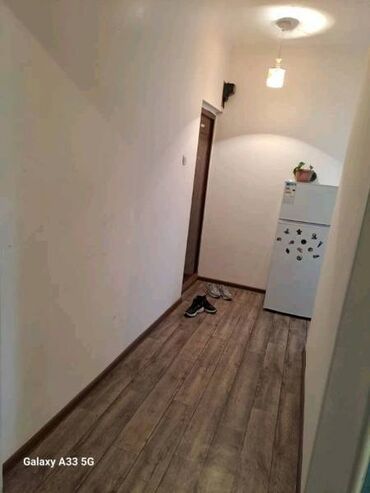 купить квартиру в 12 микрорайоне бишкек: 1 комната, 35 м²