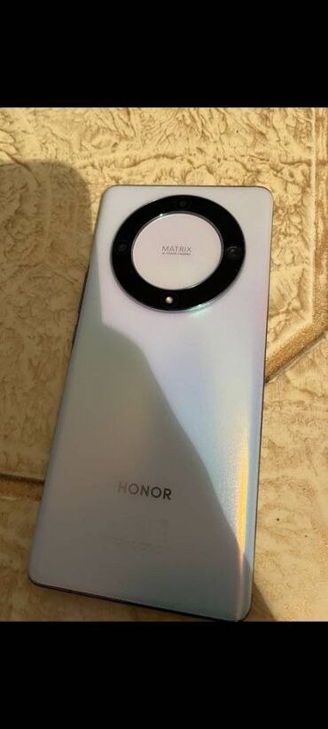 dubaydan telefon: Honor X9a, 128 GB, rəng - Gümüşü, İki sim kartlı, Face ID, Qırıq