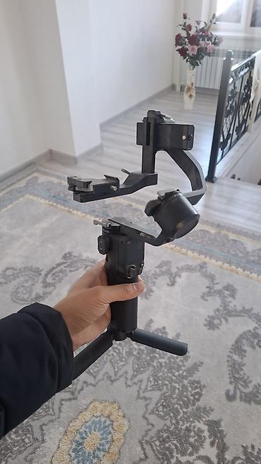 Другие аксессуары для фото/видео: Стабилизатор для камеры DJI RS 3 Mini - Компактный трёхосевой ручной — 1