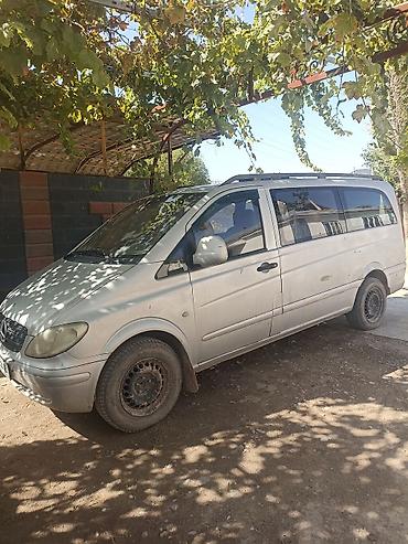 Транспорт: Mercedes-Benz Vito: 2004 г., 2.2 л, Механика, Дизель, Минивэн — 3