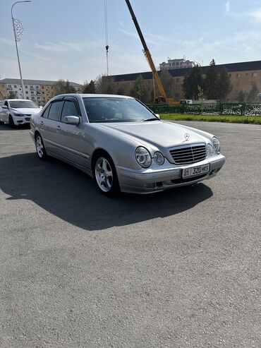 Mercedes-Benz: Mercedes-Benz E-Class: 2001 г., 3.2 л, Автомат, Бензиновая, Седан — 30