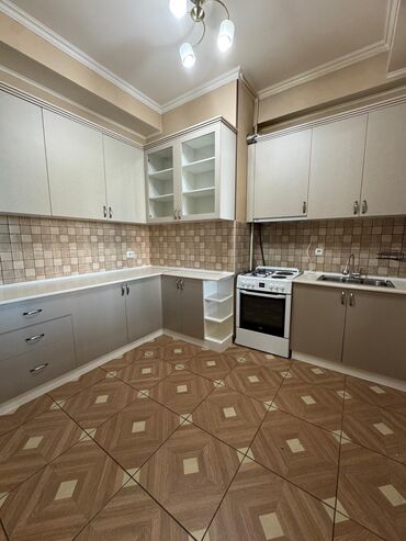 продажа домов в ивановке: 3 комнаты, 110 м², Элитка, 4 этаж