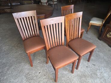 Setovi stolova i stolica: Drveni trpezarijski set – okrugli/višekutni sto sa 4 stolice - — 10