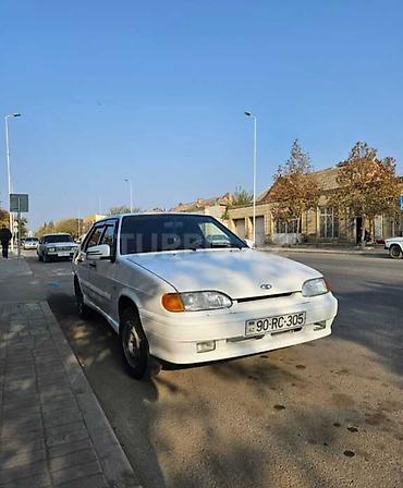 samara: LADA Samara (VAZ-2115) sedan – ağ rəngli, 4 qapı. Texniki — 1