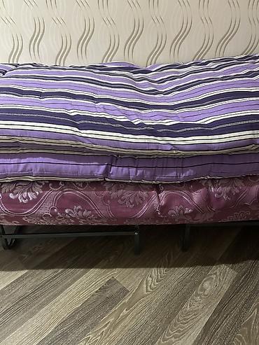 Çarpayılar: Tək nəfərlik çarpayı komplekti - Ölçü: təxmini 90x190 sm (tək — 3