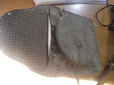 Бочки и ёмкости: Горелка ювелирная с мехами и бачкомхолодильный компрессор.б/у,всё в — 2