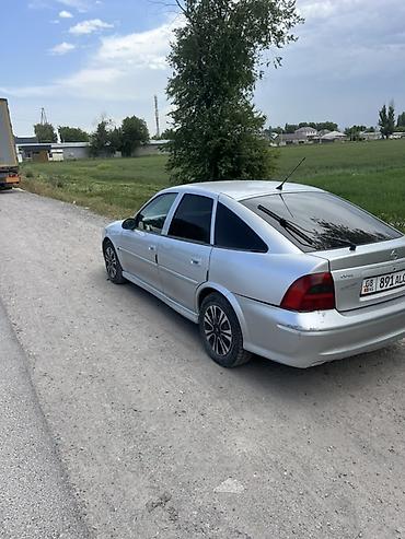 Opel: Opel Vectra: 2002 г., 2.2 л, Механика, Дизель, Хэтчбэк — 5