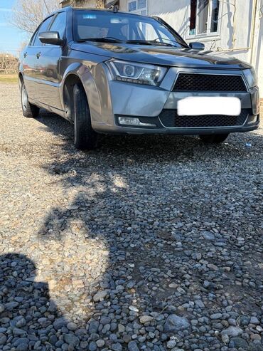 Bilərziklər: Iran Khodro : 1.7 l | 2019 il Sedan