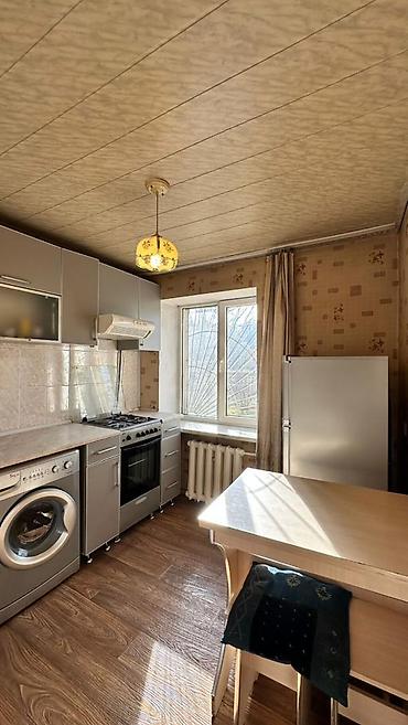 Продажа квартир: 2 комнаты, 39 м², Хрущевка, 1 этаж — 6