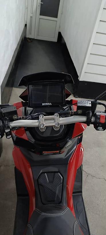 кубовый: Макси-скутер Honda, 180 куб. см, Бензин, Новый — 1