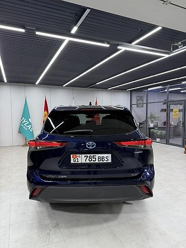 бампер цефиро: Toyota Highlander: 2021 г., 2.5 л, Автомат, Гибрид, Кроссовер — 6