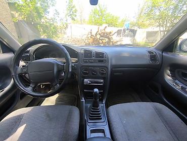 поршы: Mitsubishi Galant: 1993 г., 2 л, Механика, Бензин, Седан — 2