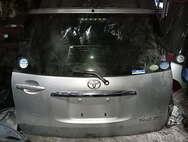 такта раум: Крышка багажника (задняя дверь) для Toyota Raum - Оригинальная деталь — 2