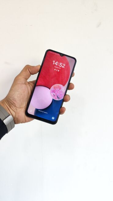 kredite telefonlar verirem: Samsung Galaxy A13, 32 GB, rəng - Göy, Barmaq izi, Face ID