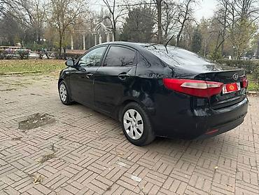 santa fe 2017: Kia Rio: 2015 г., 1.4 л, Автомат, Бензин, Седан — 3