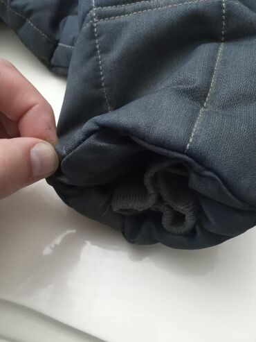 Zimske jakne: Zimska jakna L (EU 52), bоја - Crna — 9