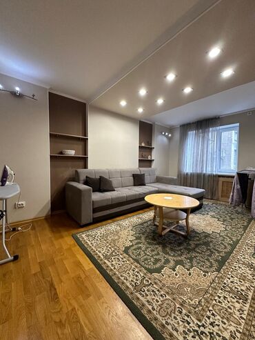 Продажа квартир: 3 комнаты, 60 м², Индивидуалка, 3 этаж, Косметический ремонт