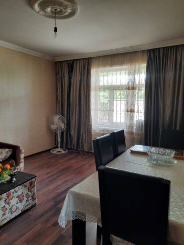 Uzunmüddətli kirayə evlər: 100 kv. m, 3 otaqlı -da lalafo.az — 1 Uzunmüddətli kirayə evlər: 100 kv. m, 3 otaqlı — 1