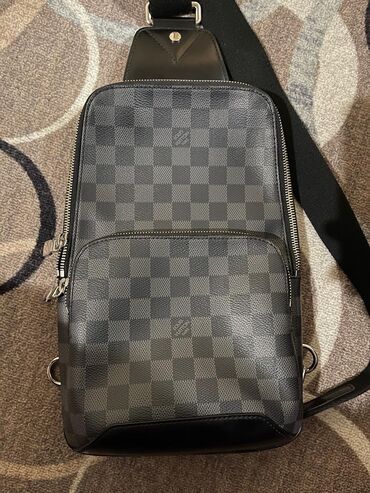 чемодан lv: Поясная сумка, бананка, Louis Vuitton, Б/у, Материал: Натуральная кожа, Мужские
