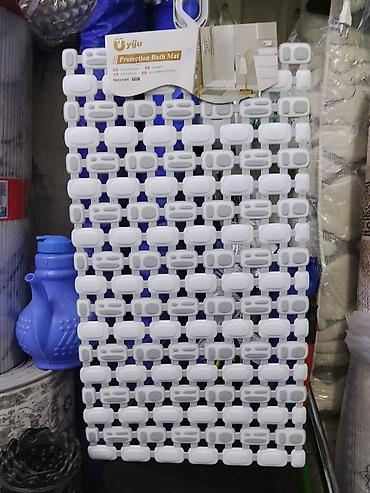 Хозтовары: Противоскользящий коврик для ванной Uyiju Protection Bath Mat - — 1