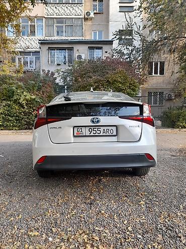 Toyota: Toyota Prius: 2020 г., 1.8 л, Автомат, Гибрид, Хэтчбэк — 4