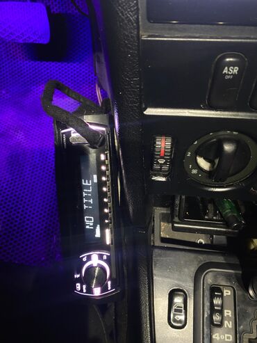 Mercedes-Benz: Mercedes-Benz C-Class: 2.2 l | 1999 il Sedan — 17