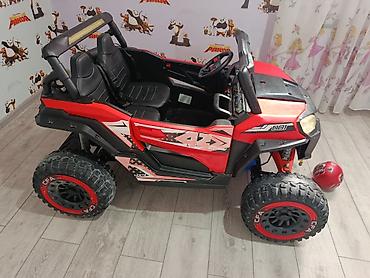Uşaq üçün elektrik maşınları: Off-road görünüşlü hündür iki nəfərlik,əlavə olaraq arxasında da bir — 2