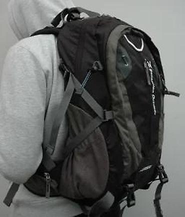 Sportske torbe i rančevi: Univerzalni ranac marke Senterian Outdoor, kapaciteta 40 litara — 20