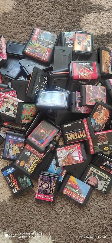 CD, DVD disklər: Elani ac diqqetle oxu qane etse ozaman elaqe saxla sega ucun kasetler — 1