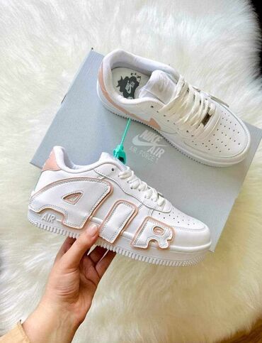 Women's Sneakers and athletic shoes: 38 — 4