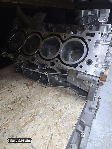 Двигатели, моторы и ГБЦ: Двигатели и комплектующие для автомобилей Предлагаются к продаже: - — 4