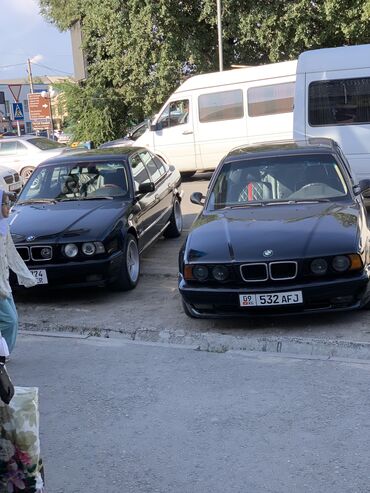 5112 r15: BMW 525: 1991 г., 2.5 л, Механика, Бензин, Седан