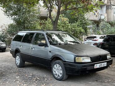 Volkswagen: Volkswagen Passat: 1990 г., 1.8 л, Механика, Бензин, Универсал