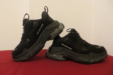 balenciaga triple s: Trainers, Balenciaga, size - 39