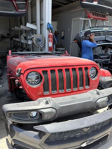 gladiator: Запчасти для Jeep Wrangler JL/JLU и RAM 1500 Предлагаются — 2