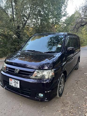 авто подголовник: Honda Stepwgn: 2004 г., 0.2 л, Автомат, Газ, Минивэн — 9