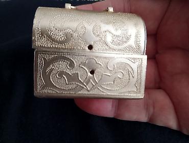 Сундуки: Metal miniatür sandıq – zərgərlik/qutu 1970 ci illerin,4.5 sm uzunluğu — 2