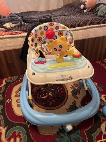 Nitril əlcəklər: Alinib 50 manata bir iki defe isdelinib