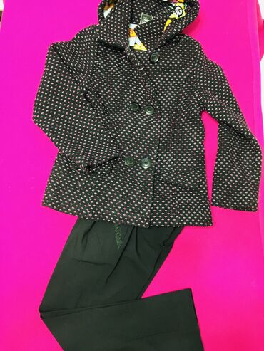 Верхняя одежда: Самое время для Стильного Короткого пальто детского бренда tuc tuc на